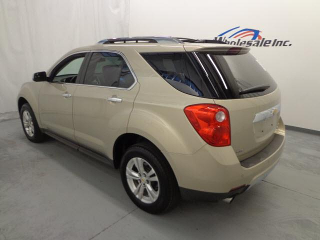 Chevrolet Equinox 2012 photo 2