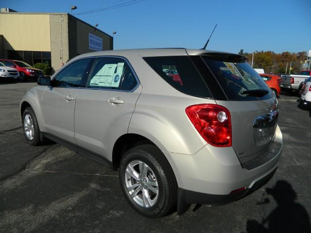 Chevrolet Equinox 2012 photo 3