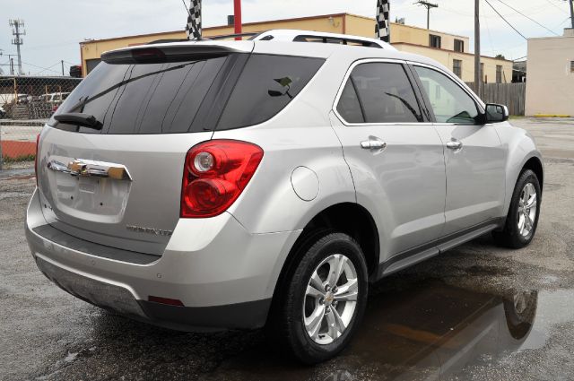 Chevrolet Equinox 2012 photo 2