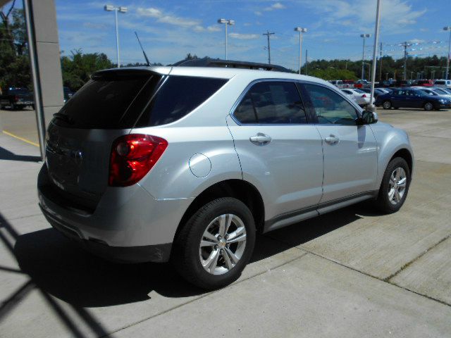 Chevrolet Equinox 2013 photo 2