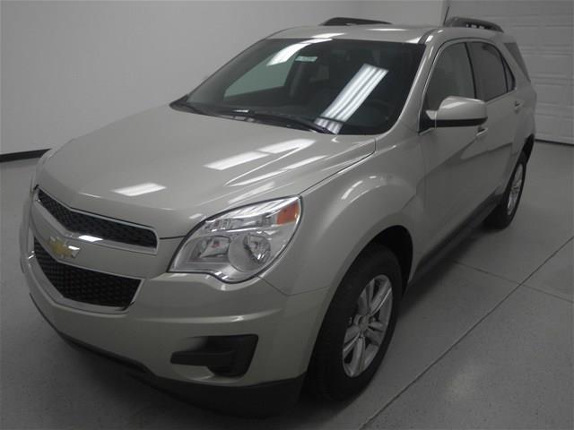 Chevrolet Equinox Supercab XL SUV