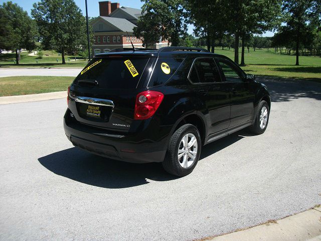 Chevrolet Equinox 4.6 V8 Luxury SUV