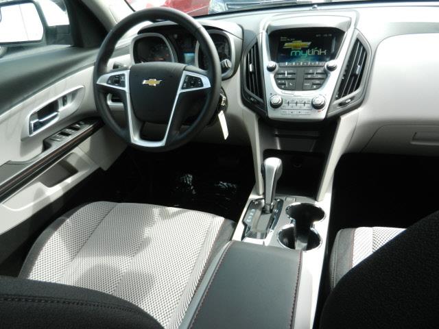 Chevrolet Equinox SL1 SUV