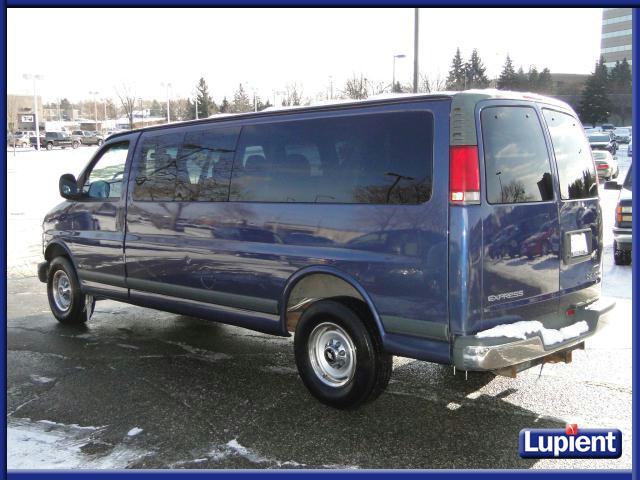 Chevrolet Express 1997 photo 3