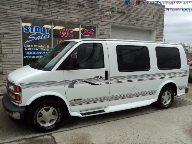 Chevrolet Express Unknown Passenger Van