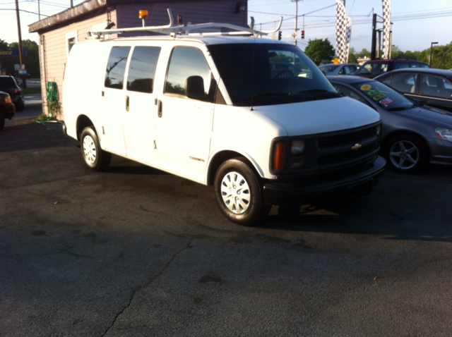 Chevrolet Express 1999 photo 5