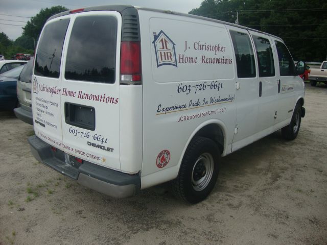 Chevrolet Express 1999 photo 3