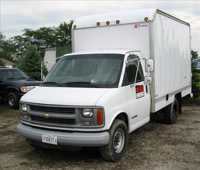 Chevrolet Express Base Passenger Van