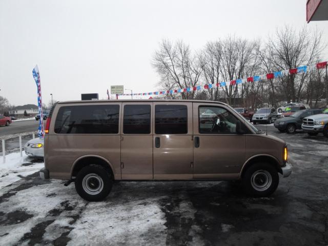 Chevrolet Express Base Passenger Van