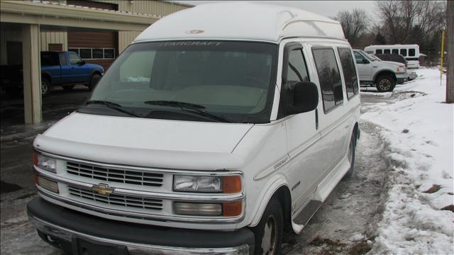 Chevrolet Express Base Passenger Van