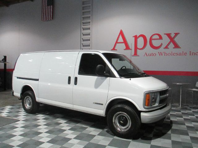 Chevrolet Express 2001 photo 4