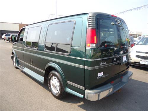 Chevrolet Express 2001 photo 4