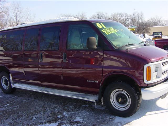 Chevrolet Express Base Passenger Van