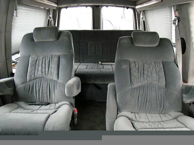 Chevrolet Express 2001 photo 3