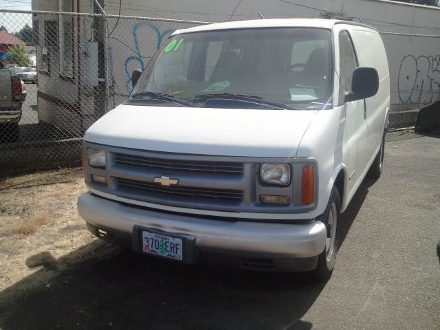 Chevrolet Express 2001 photo 4