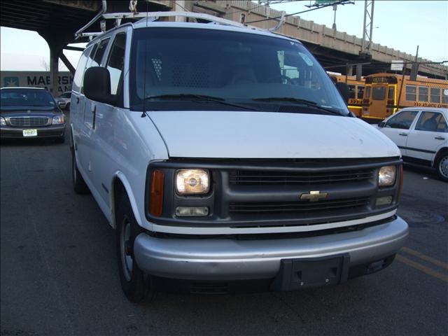 Chevrolet Express Base Passenger Van