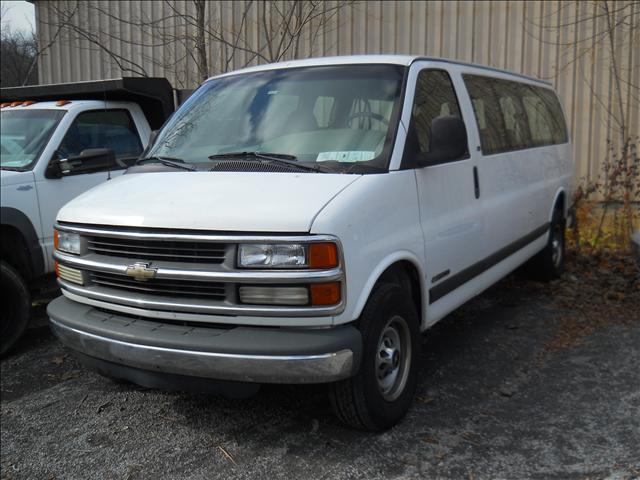 Chevrolet Express Base Passenger Van