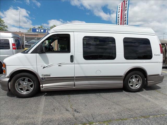 Chevrolet Express 2002 photo 28