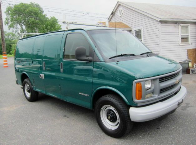 Chevrolet Express 2002 photo 4