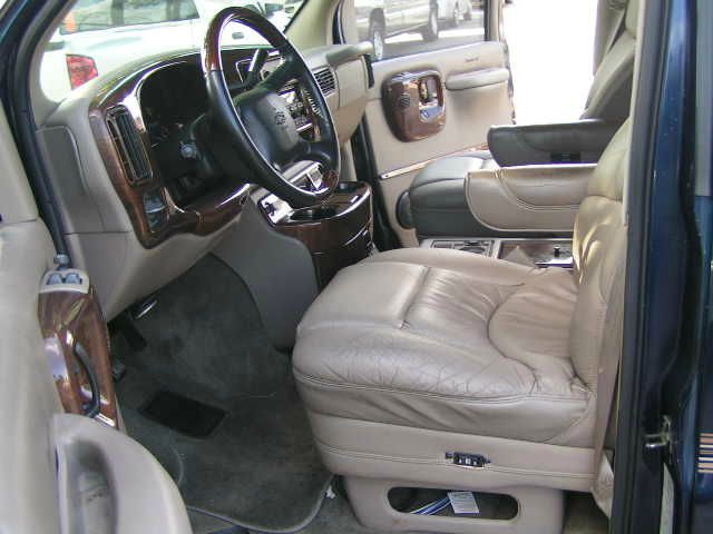 Chevrolet Express 2002 photo 28