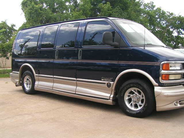 Chevrolet Express 2002 photo 6