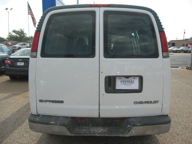Chevrolet Express 2002 photo 3