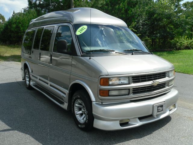 Chevrolet Express 2002 photo 3