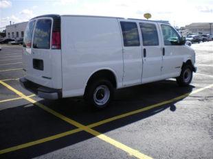 Chevrolet Express 2002 photo 1