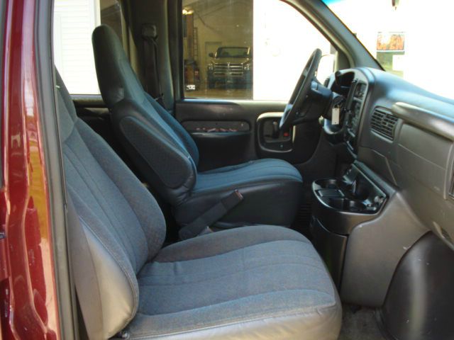 Chevrolet Express 2002 photo 4