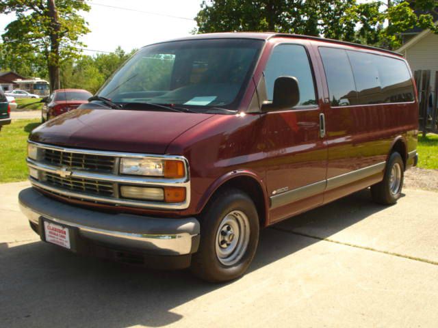 Chevrolet Express 2002 photo 6