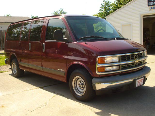 Chevrolet Express 2002 photo 7