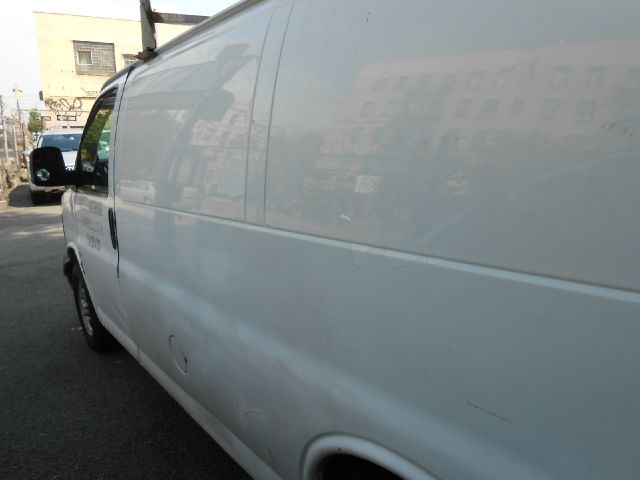 Chevrolet Express 2003 photo 4