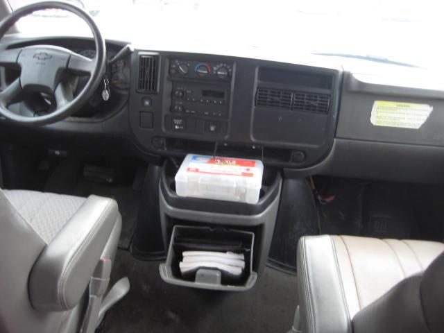 Chevrolet Express 2003 photo 3