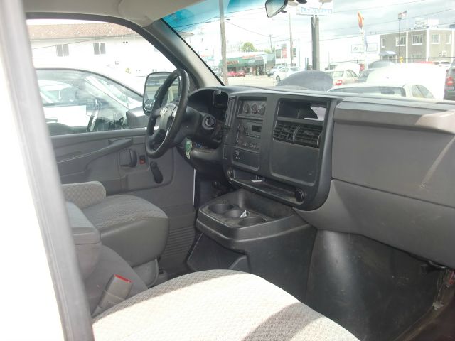 Chevrolet Express 2003 photo 1