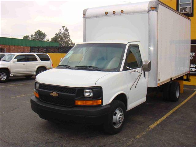 Chevrolet Express 2003 photo 1