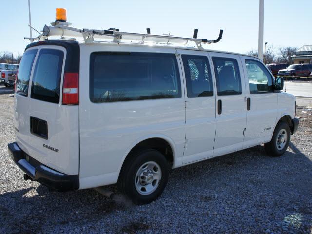 Chevrolet Express 2003 photo 3