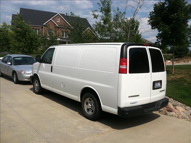 Chevrolet Express 2003 photo 1