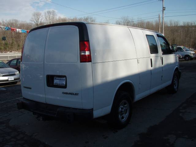 Chevrolet Express 2003 photo 3