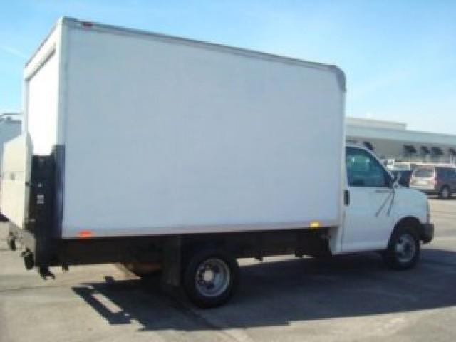 Chevrolet Express 2003 photo 2