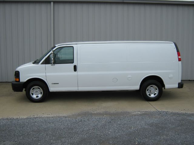 Chevrolet Express 2003 photo 8