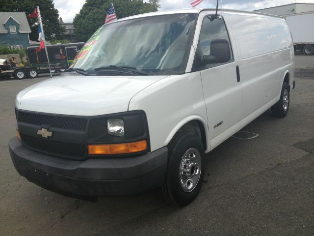 Chevrolet Express 2003 photo 4