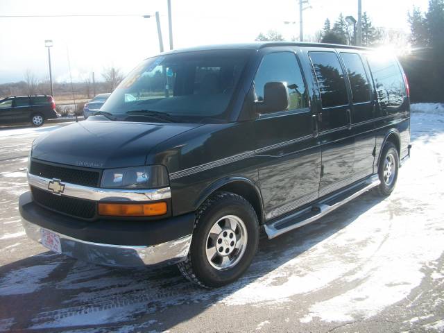 Chevrolet Express 2003 photo 1