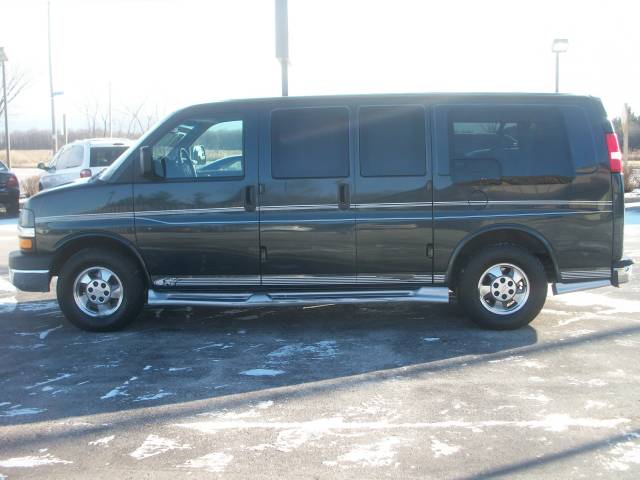 Chevrolet Express 2003 photo 4