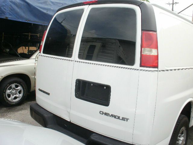 Chevrolet Express 2003 photo 4