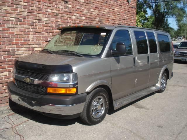 Chevrolet Express Base Passenger Van