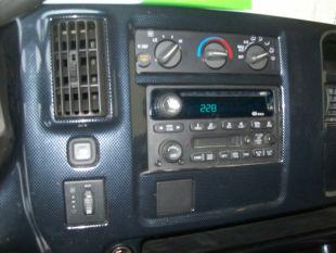 Chevrolet Express 2003 photo 2