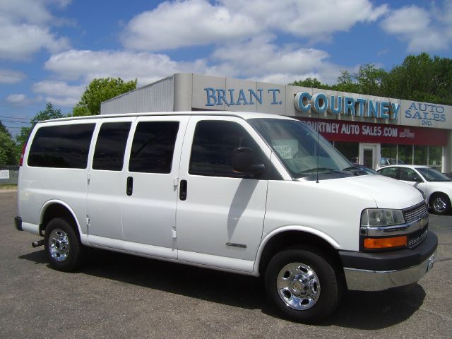 Chevrolet Express 2004 photo 8