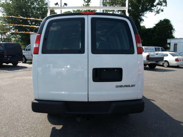 Chevrolet Express Coupe 4D Passenger Van