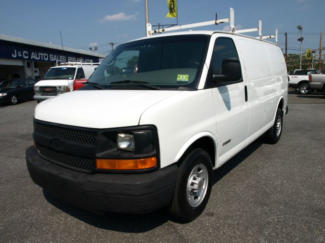 Chevrolet Express 2004 photo 3