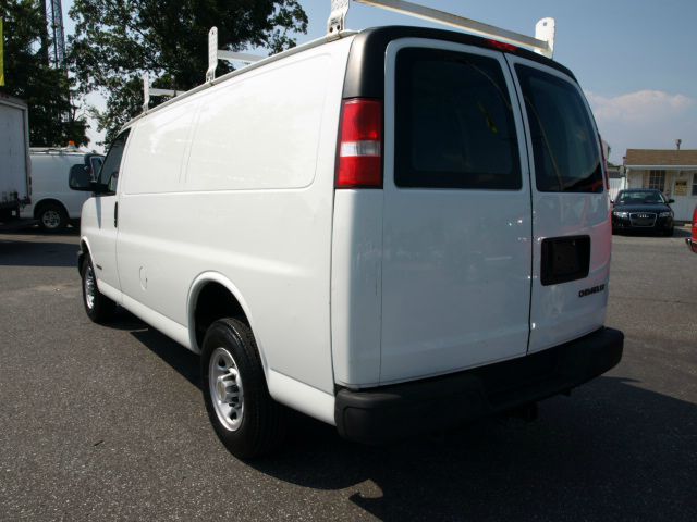 Chevrolet Express 2004 photo 4